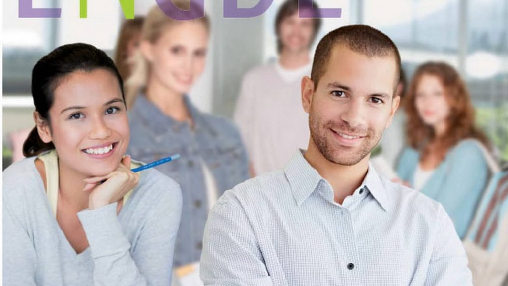 etudiants qui sourient