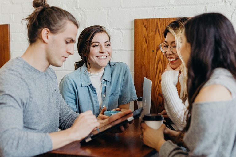 6 conseils  Réussir son concours d'école de communication