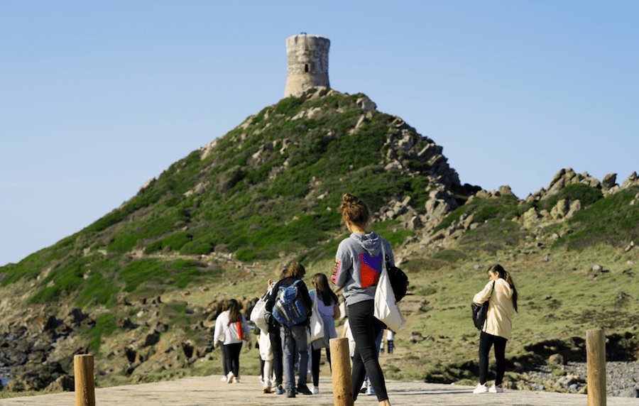 etudiants en corse