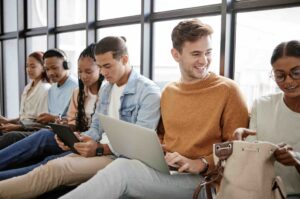 Stages ou alternance : comment construire une expérience pro ?