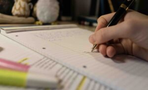Comment réussir à prendre des notes efficacement ?