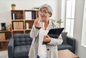 Quel est le salaire après une licence de psychologie ?
