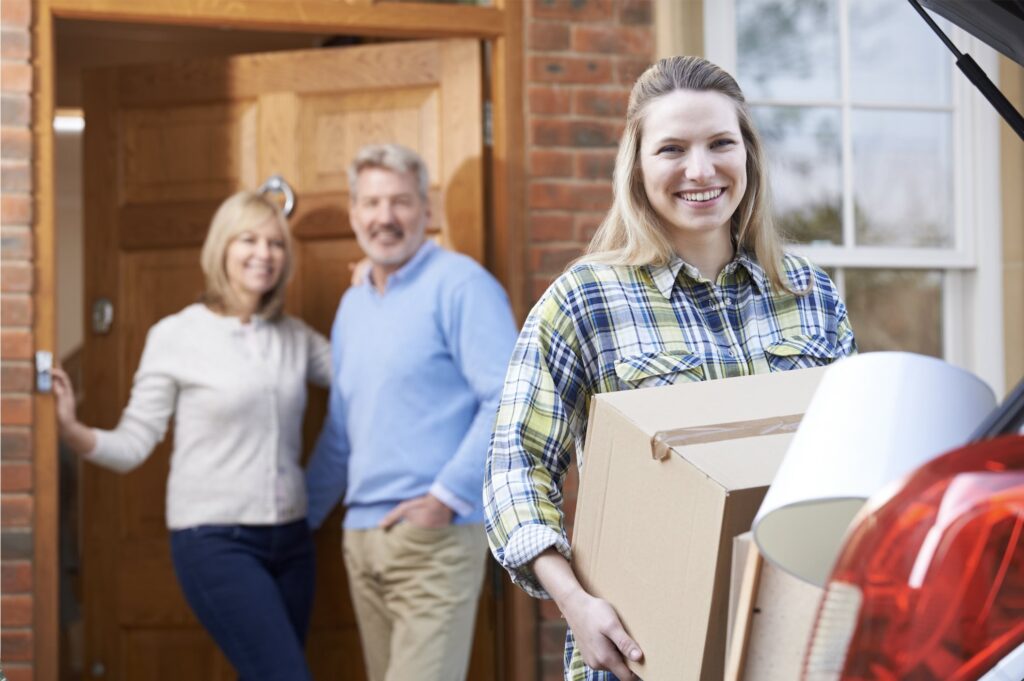 Étudiant : faut-il rester rattaché au foyer fiscal de ses parents ?