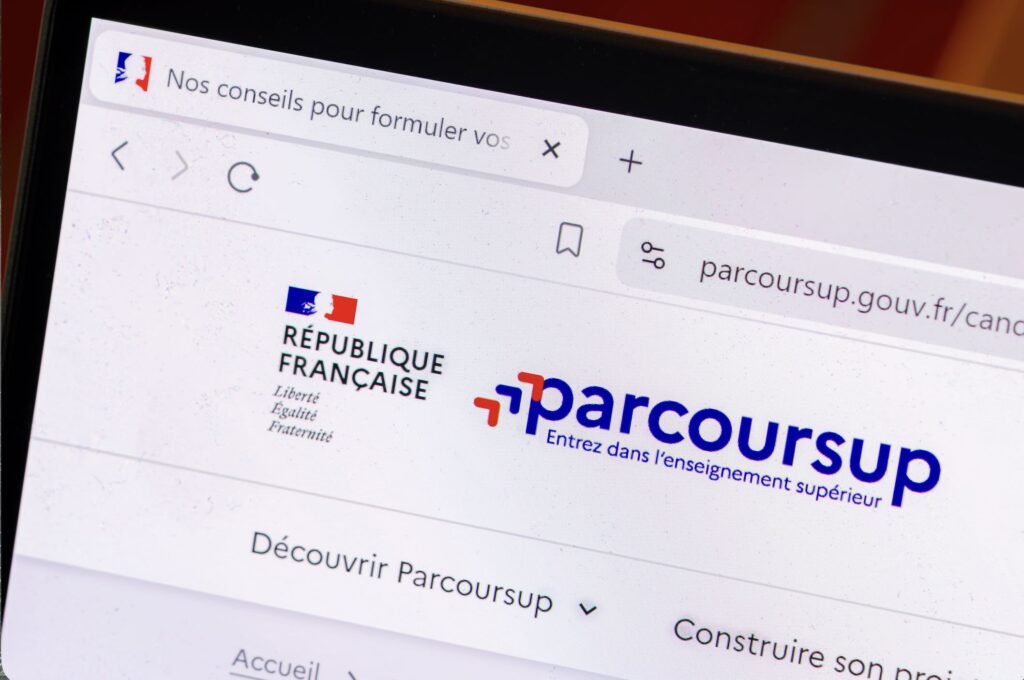 L'enseignement à distance sur Parcoursup