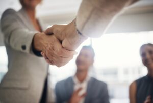 Est-ce risqué de refuser un CDI après une alternance ?