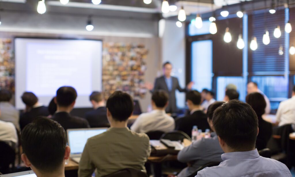 Formation certifiée vs formation reconnue : quelles différences ?